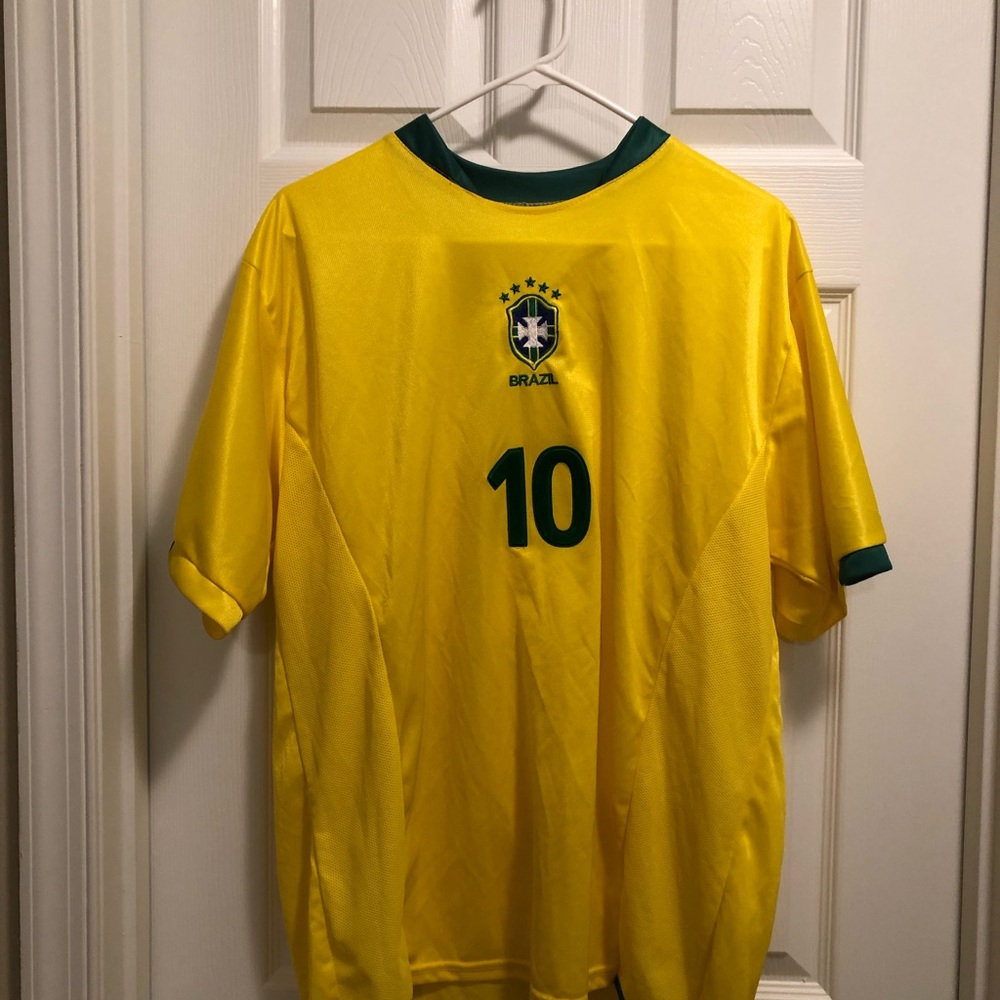 Brazil soccer jersey in Medium. Basically new